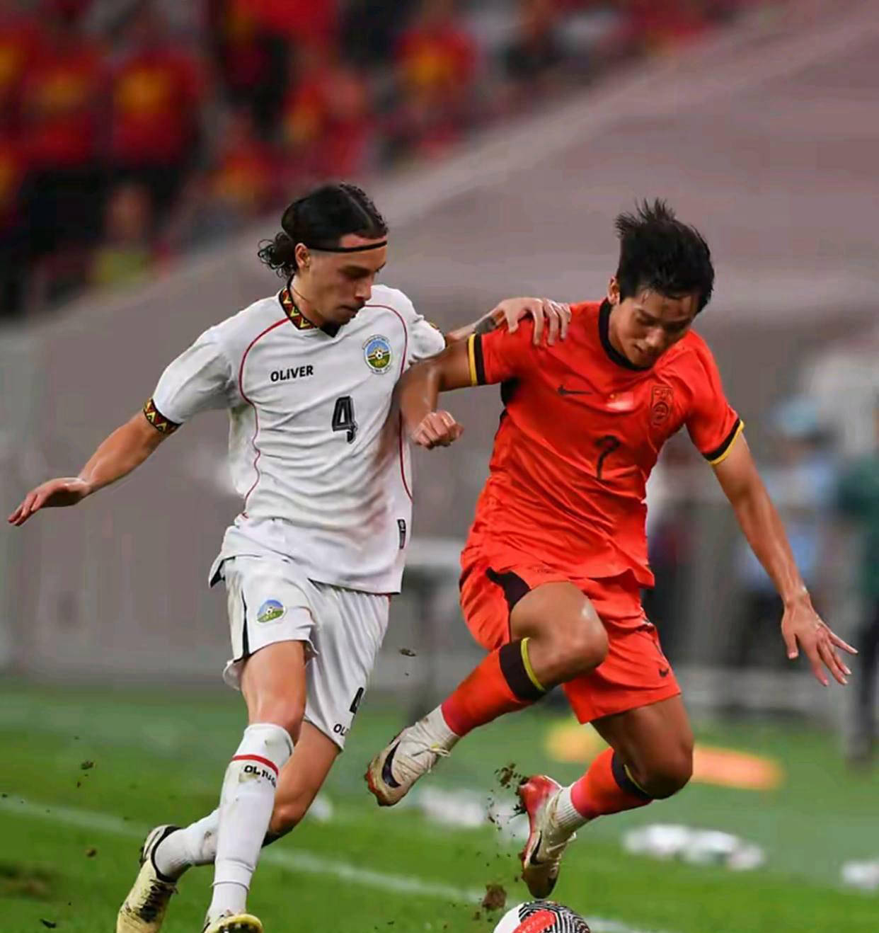 亚洲球队在赛场上展现出强大实力