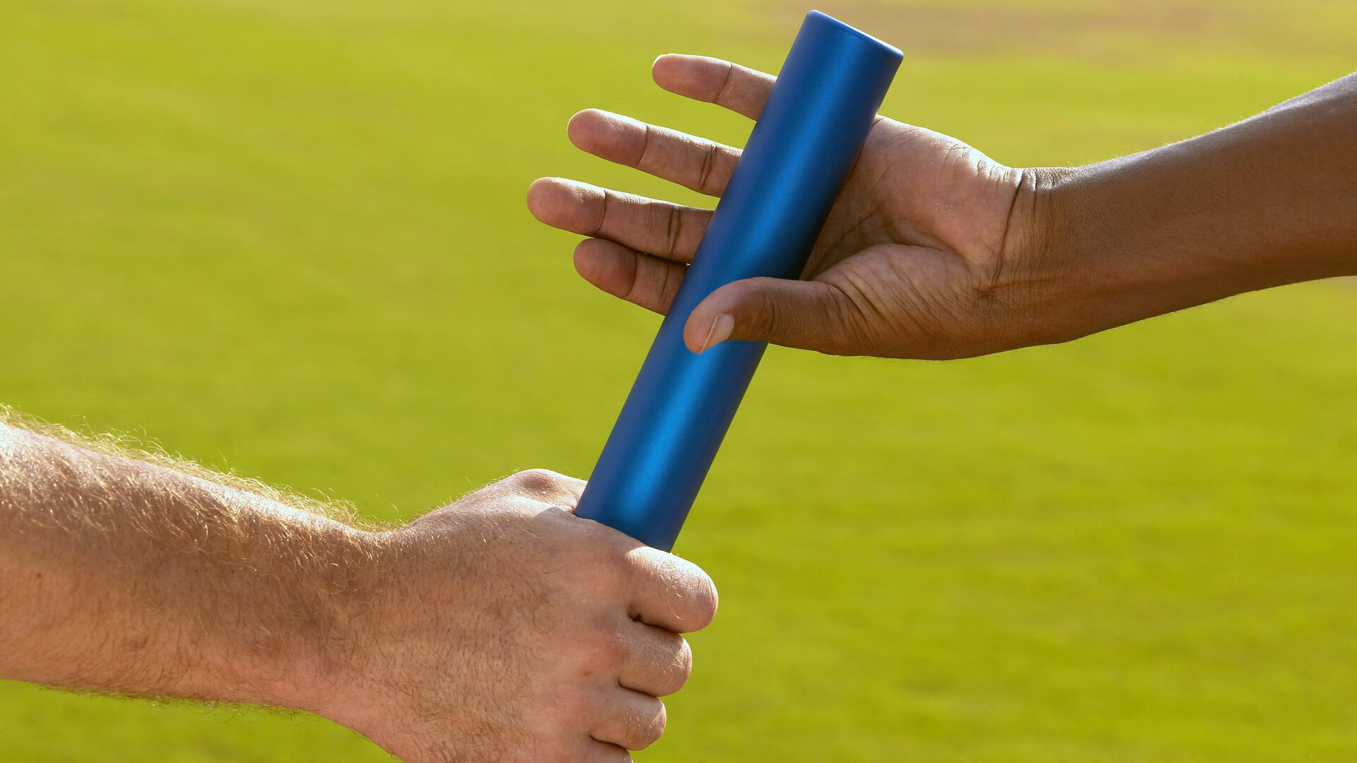 凯恩的枢纽艺术，从拜仁到曼联，攻防转换如何定义现代足球